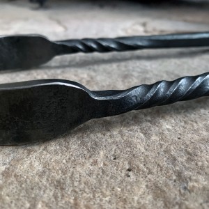 bbq tongs