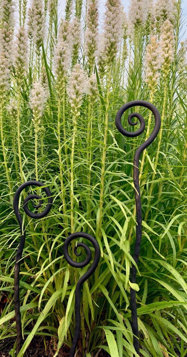 decorative garden stakes