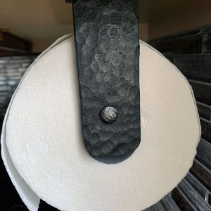 hammered paper towel holder