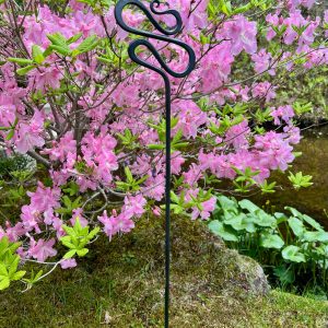 fun garden art