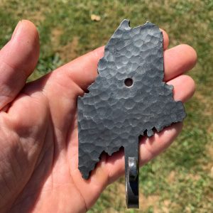maine wall hook size
