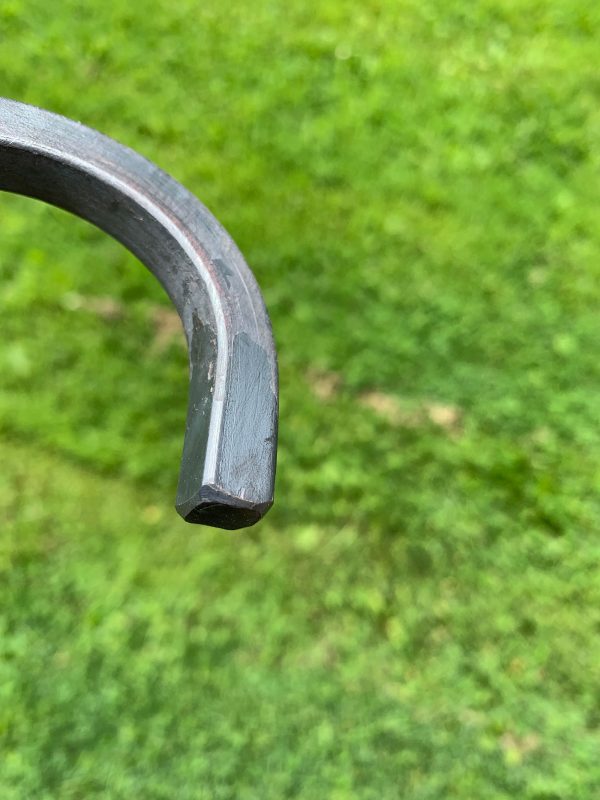 garden hose guide curl with beveled edges